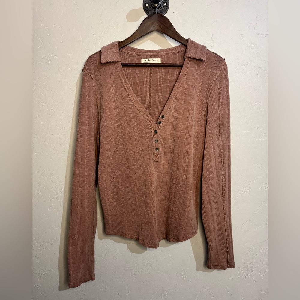 We The Free It’s Tuesday‎ Dusty Rose Long Sleeve Preppy Collared Henley Size XL
